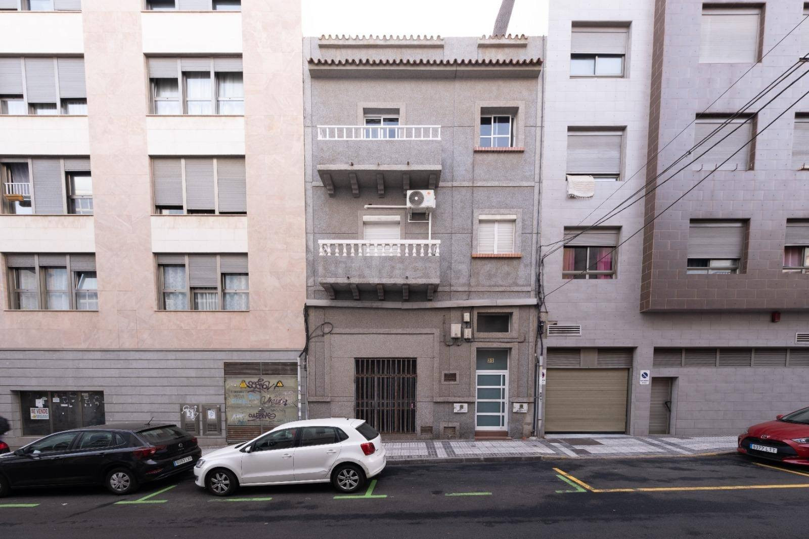LOCAL COMERCIAL A 600 METROS DE LA PLAYA DE LAS CANTERAS - foto 2