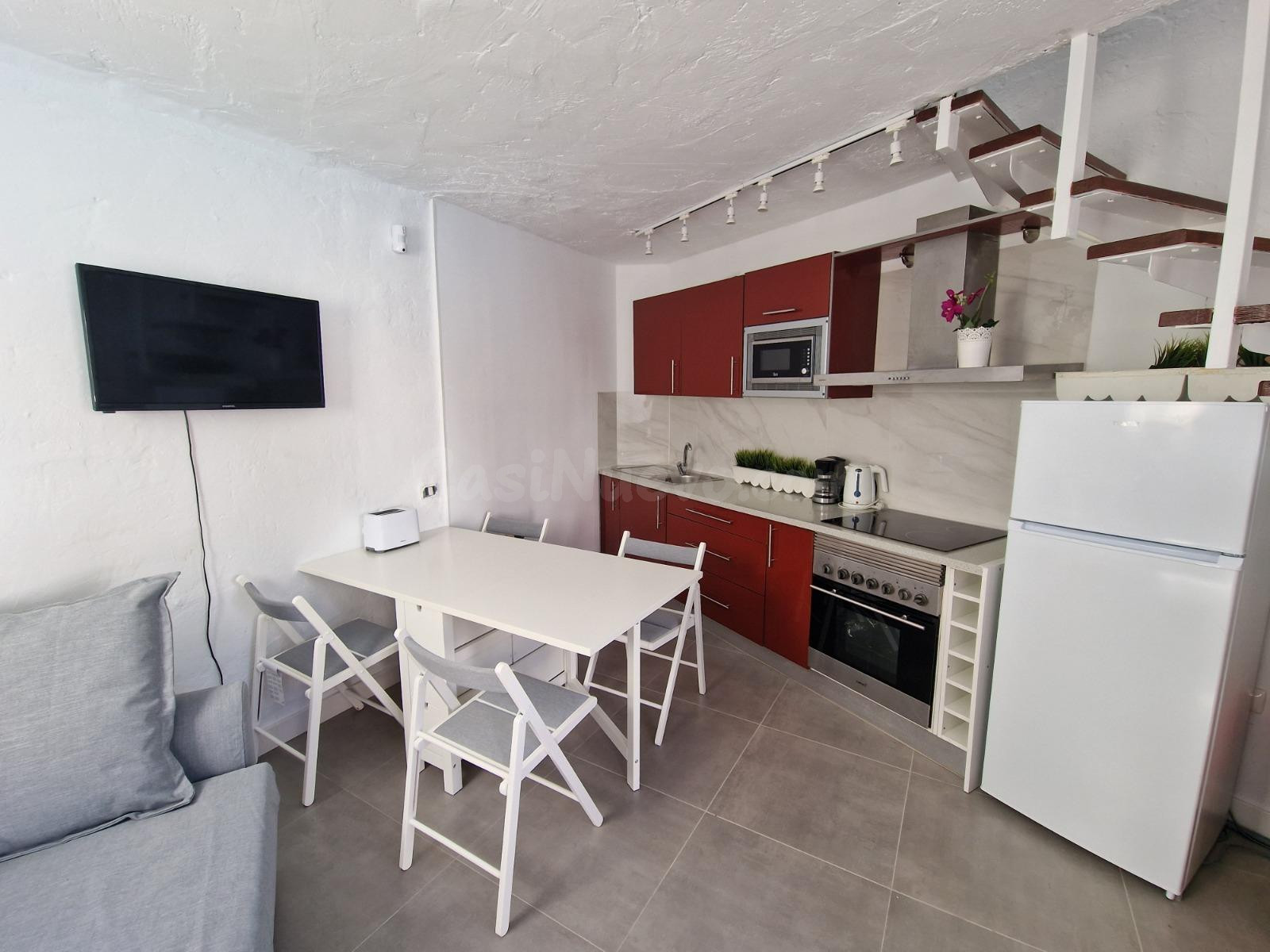 Encantador apartamento en Playa de Las Américas con vistas a - foto 3