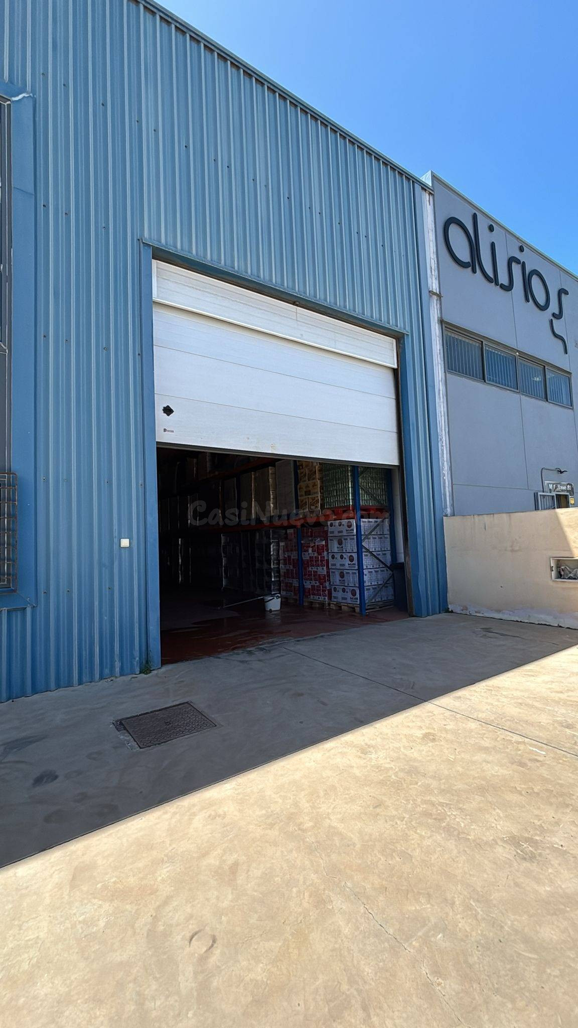 Nave industrial /Almacén 400m2 en calle del Herraje Cruce de
