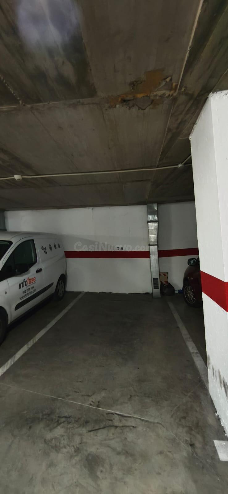 Plaza de garaje en venta en la Rambla de Santa Cruz - foto 3