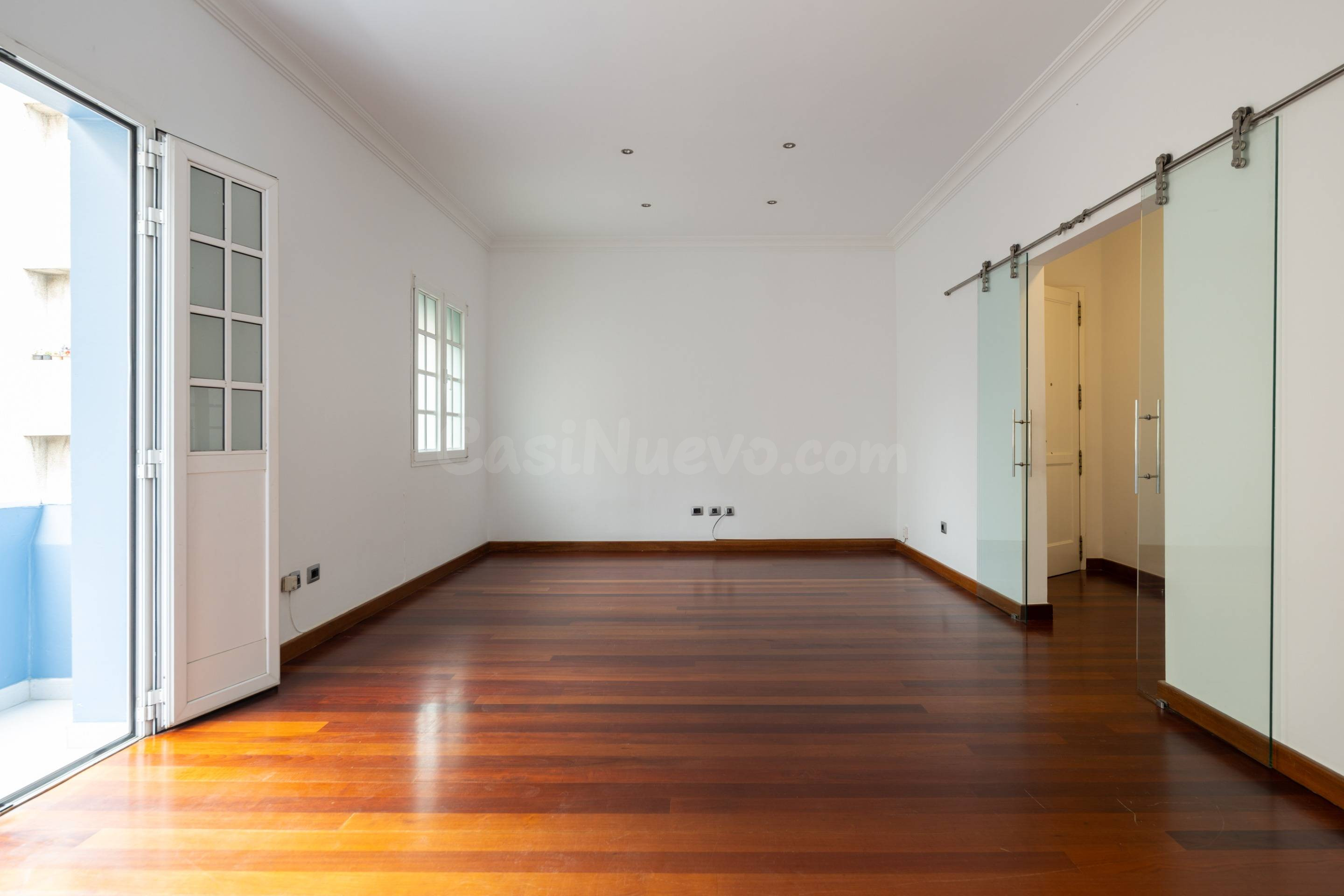 VIVIENDA EN VENTA EN CALLE CANALEJAS - foto 2
