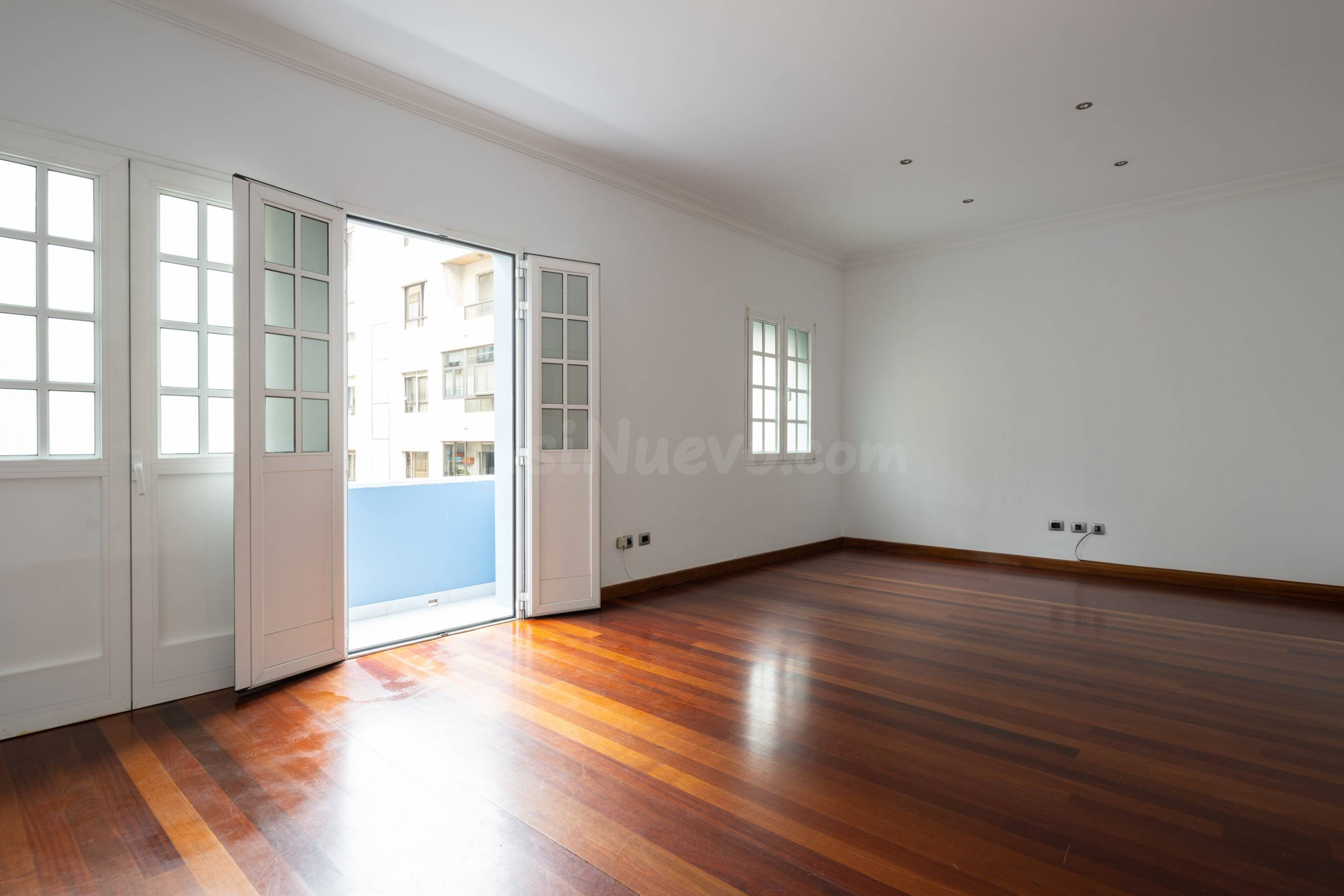 VIVIENDA EN VENTA EN CALLE CANALEJAS - foto 5