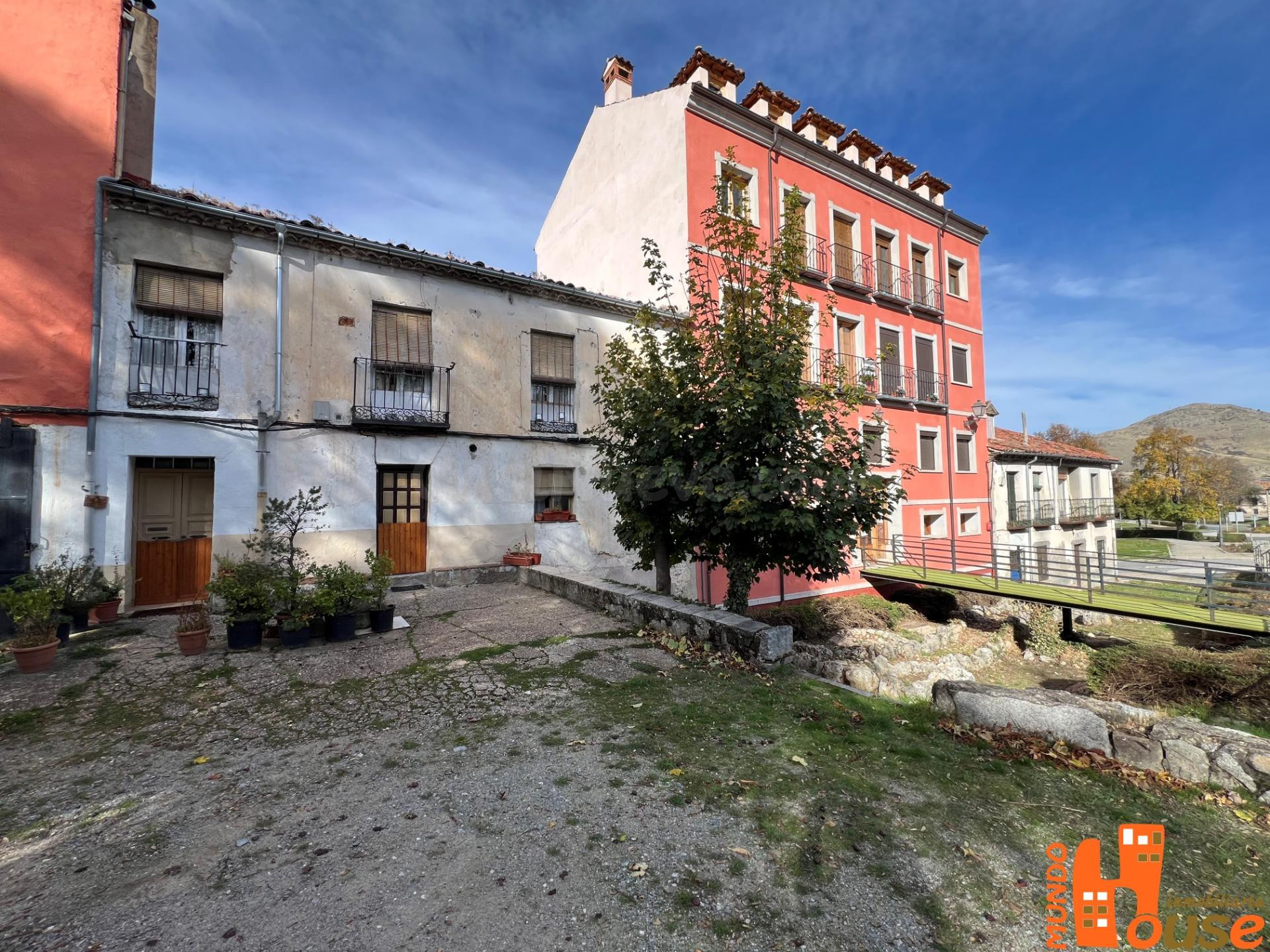 CASA PARA REFORMAR EN SAN ILDEFONSO (Segovia) - foto 3