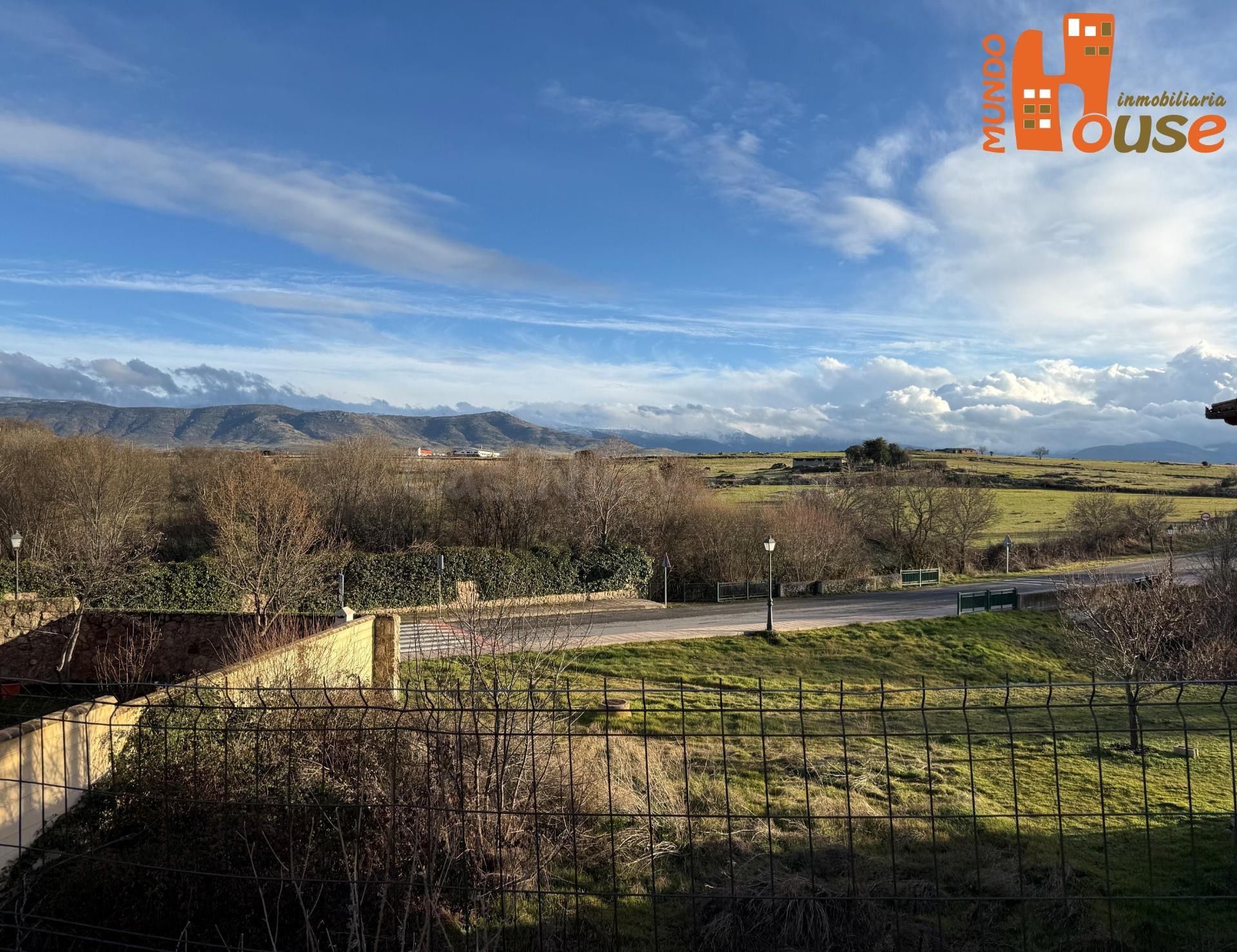 Parcela urbana en Tizneros