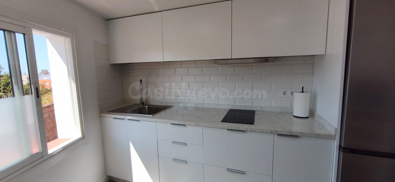 VIVIENDA LUMINOSA A ESTRENAR - foto 4
