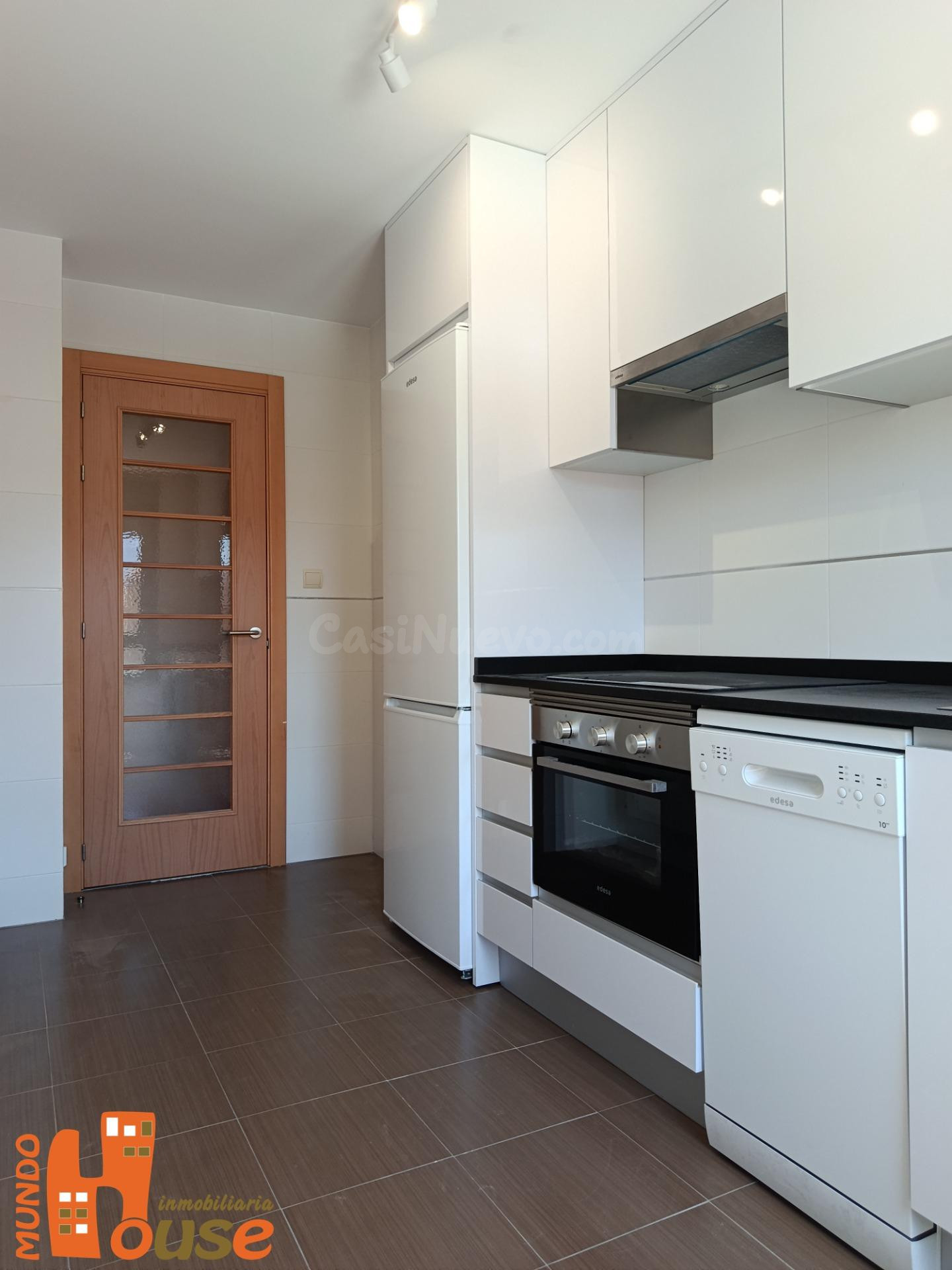 Piso 2 dormitorios en San Ildefonso (Segovia) - foto 4