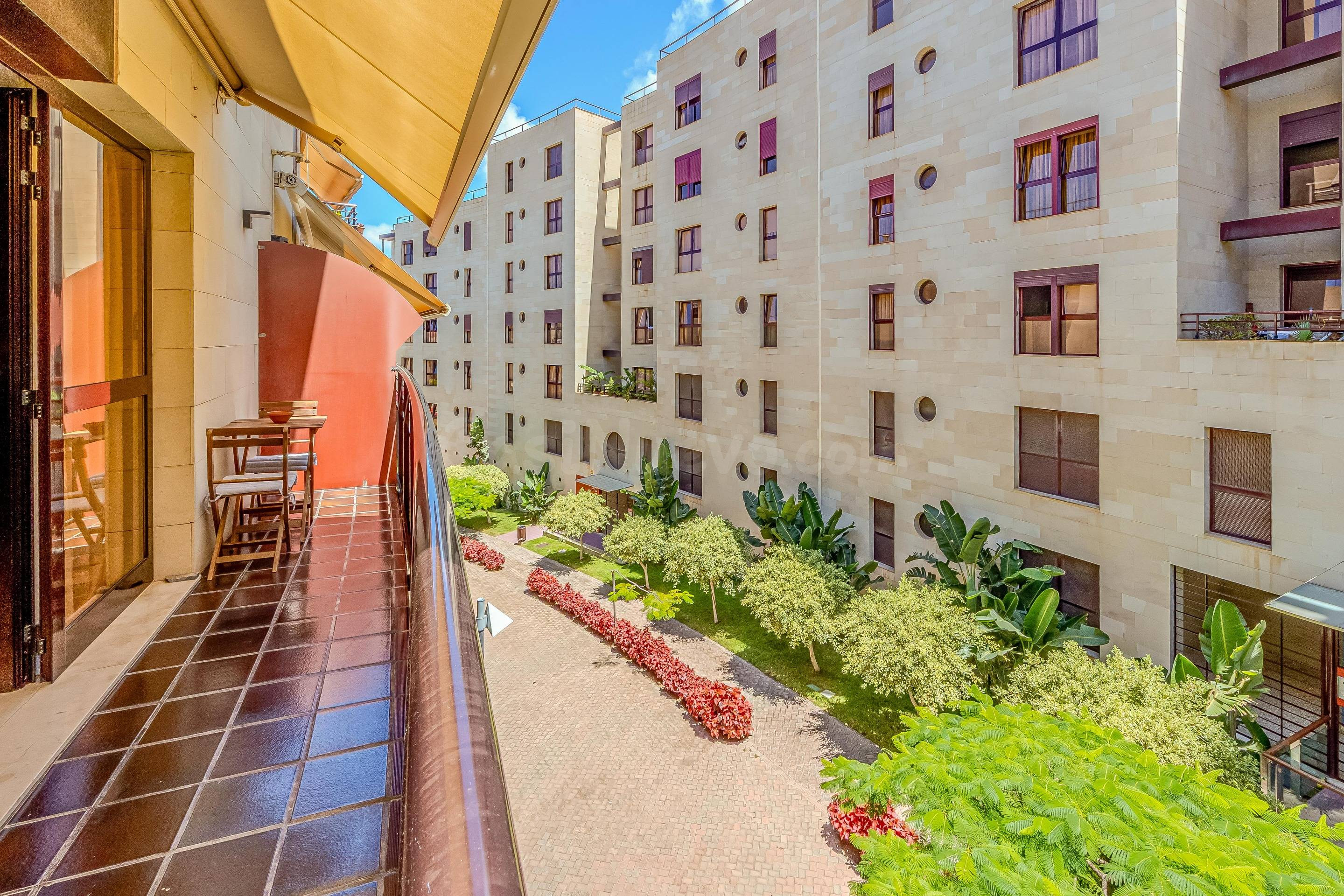 DÚPLEX DE 126 m2 EN UNA DE LAS ZONAS MÁS DEMANDADAS DE LA CAPITAL - foto 2