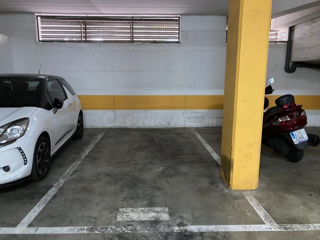Plaza de Parqunig de 12 m2 en c/ Cervantes - foto 5