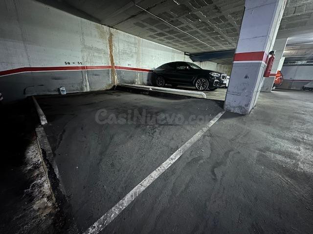 Plaza de Parking en Venta de 23 m2 entran furgonetas grandes - foto 2
