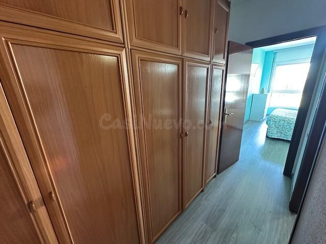 Piso de 4 habitaciones, 2 baños, 6ª planta en la Barceloneta - foto 4