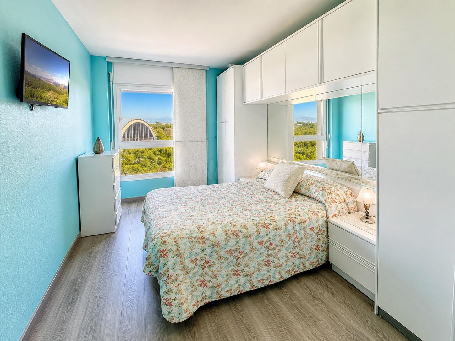 Piso de 4 habitaciones, 2 baños, 6ª planta en la Barceloneta - foto 5
