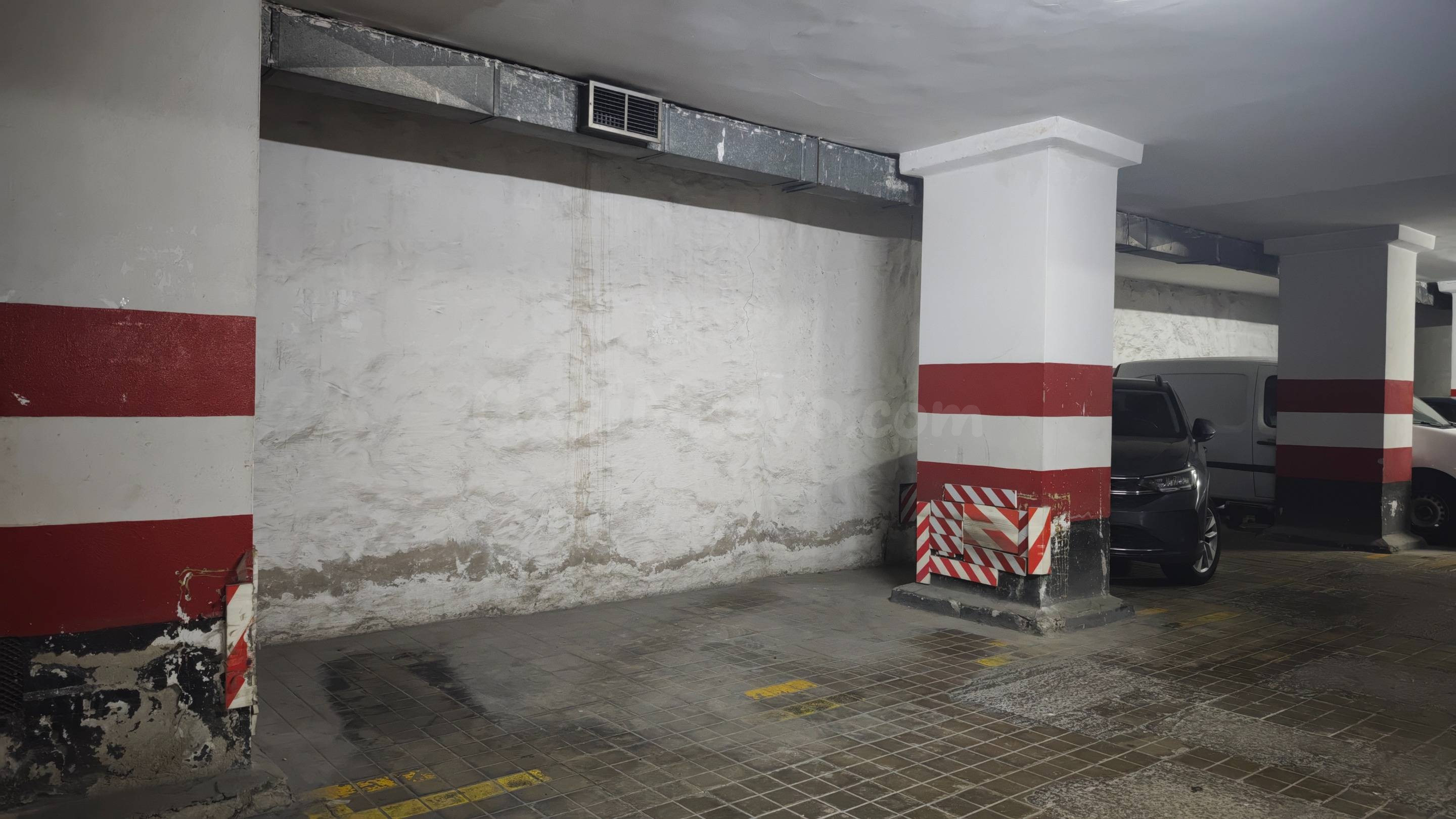 Plaza de garaje en venta Avenida Mesa y López, 58