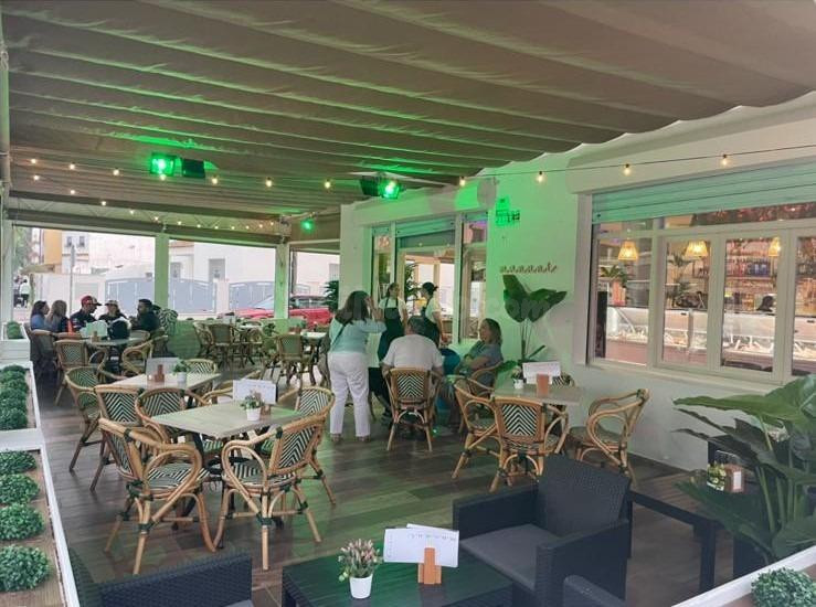 A01293 Local Heladería - Bar copas en traspaso - foto 3