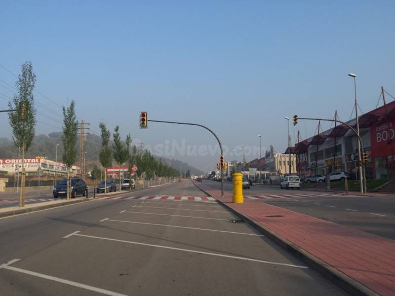 Terreno en alquiler en zona comercial - foto 2