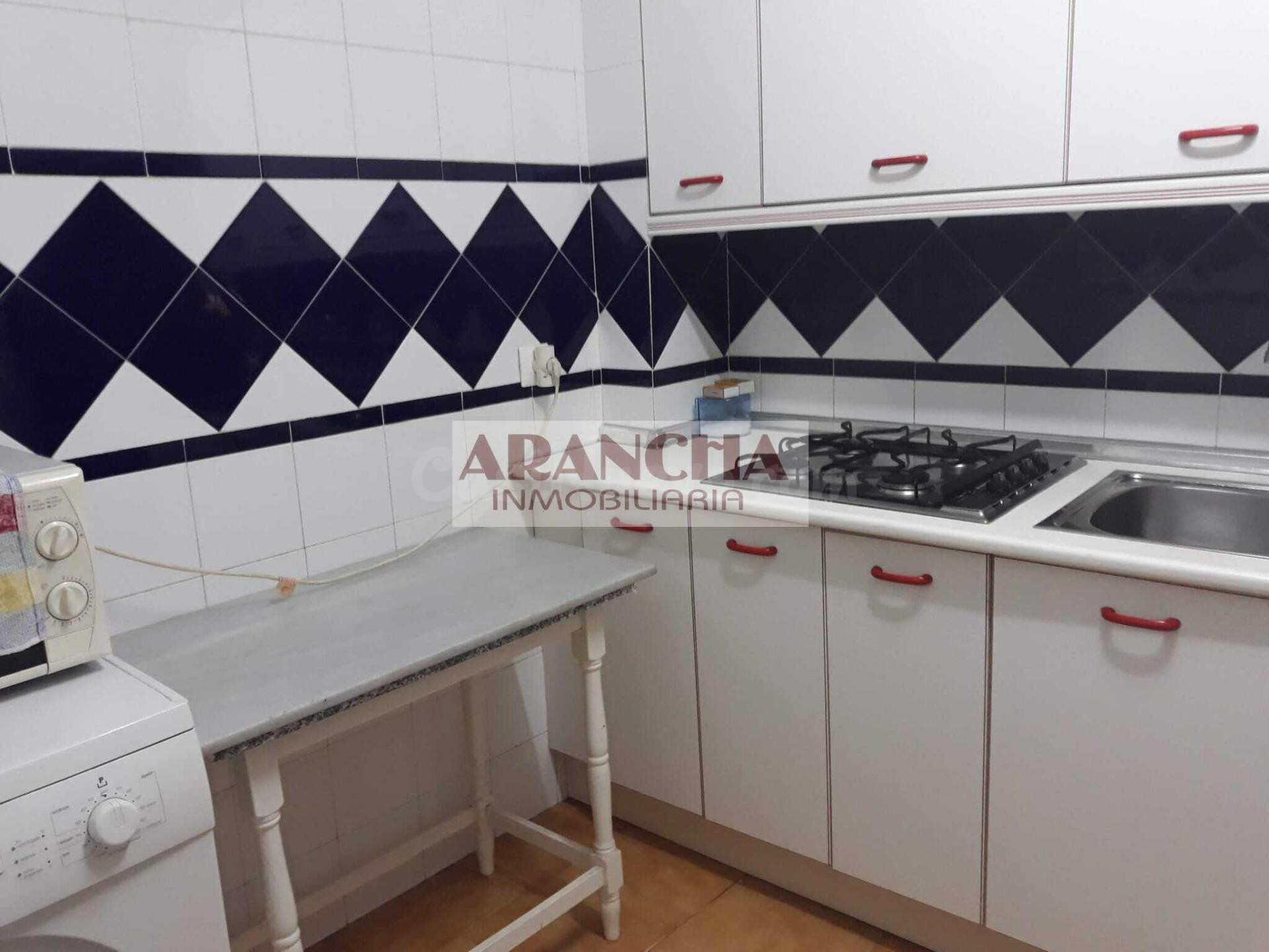 A01401 DUPLEX TRES DORM CENTRO