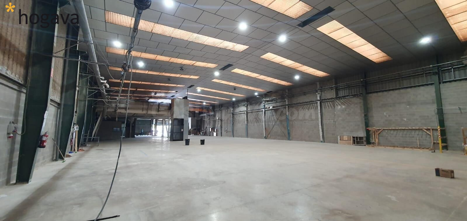 NAVE INDUSTRIAL EN ALQUILER - foto 2