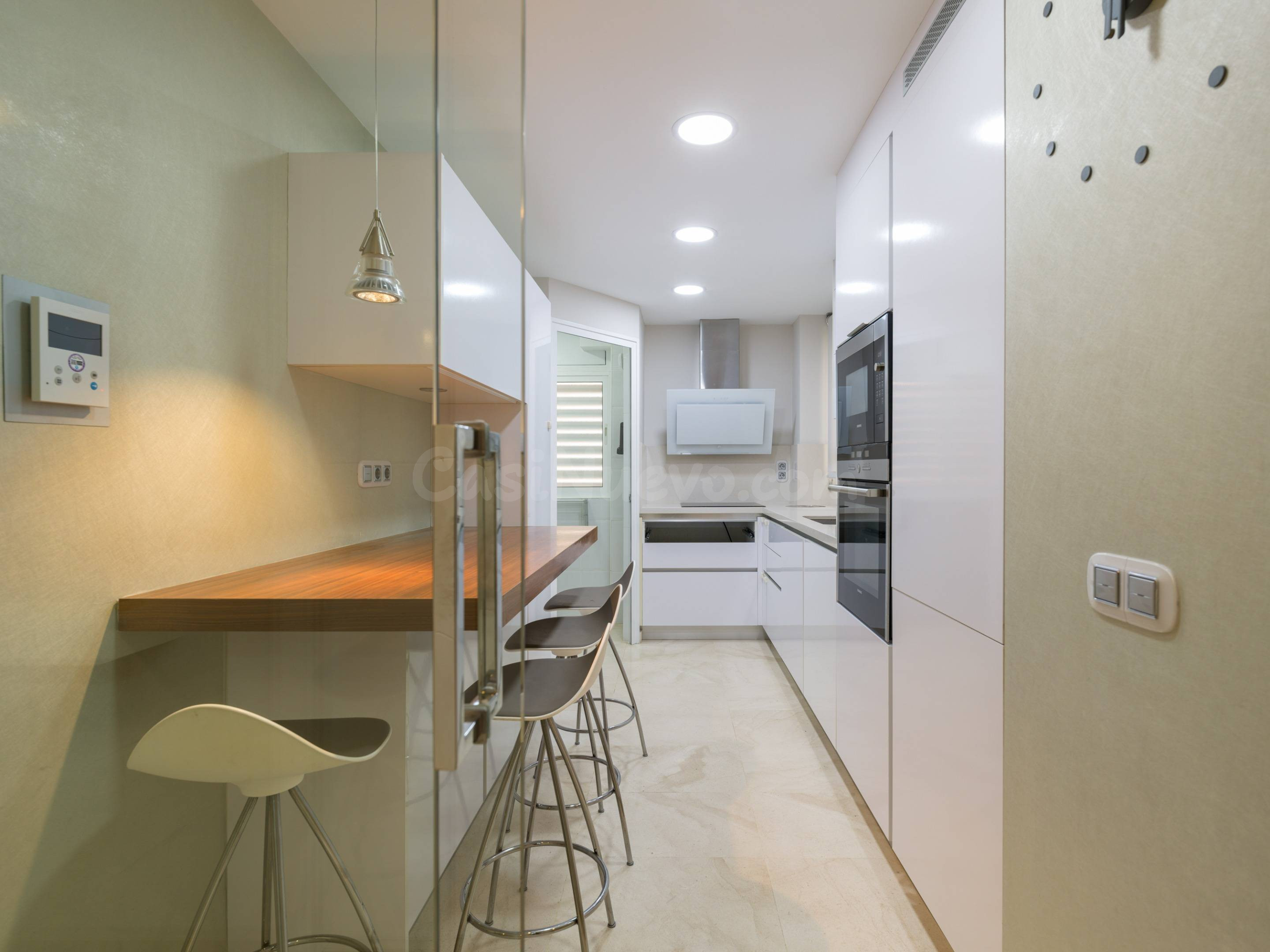 Magnífico piso moderno en alquiler con piscina - foto 5