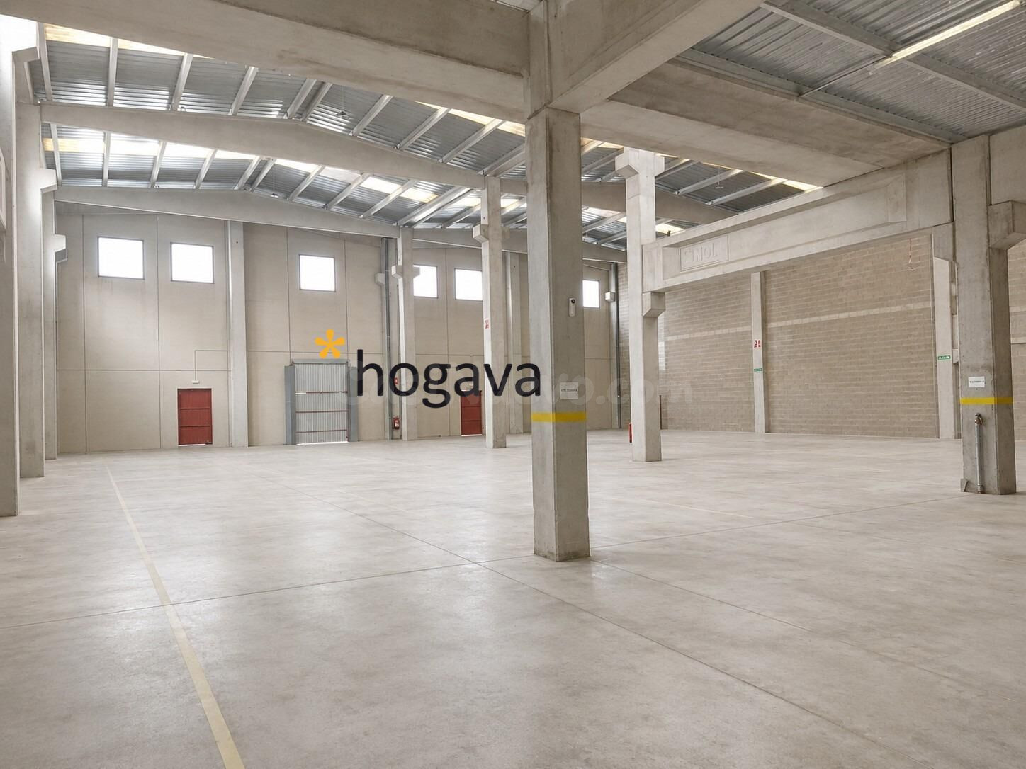 NAVE INDUSTRIAL EN ALQUILER - foto 2