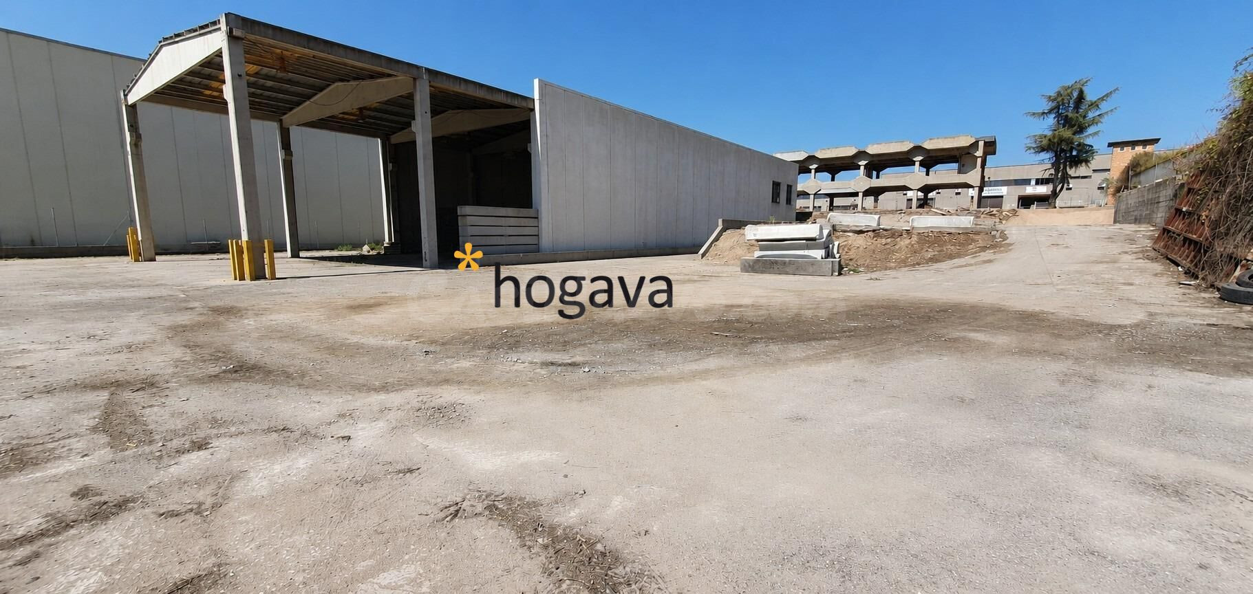 SOLAR Y NAVE INDUSTRIAL EN ALQUILER