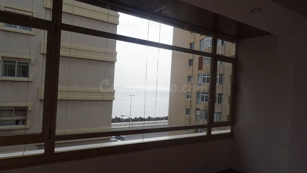 Amplio piso con vistas al mar - foto 4