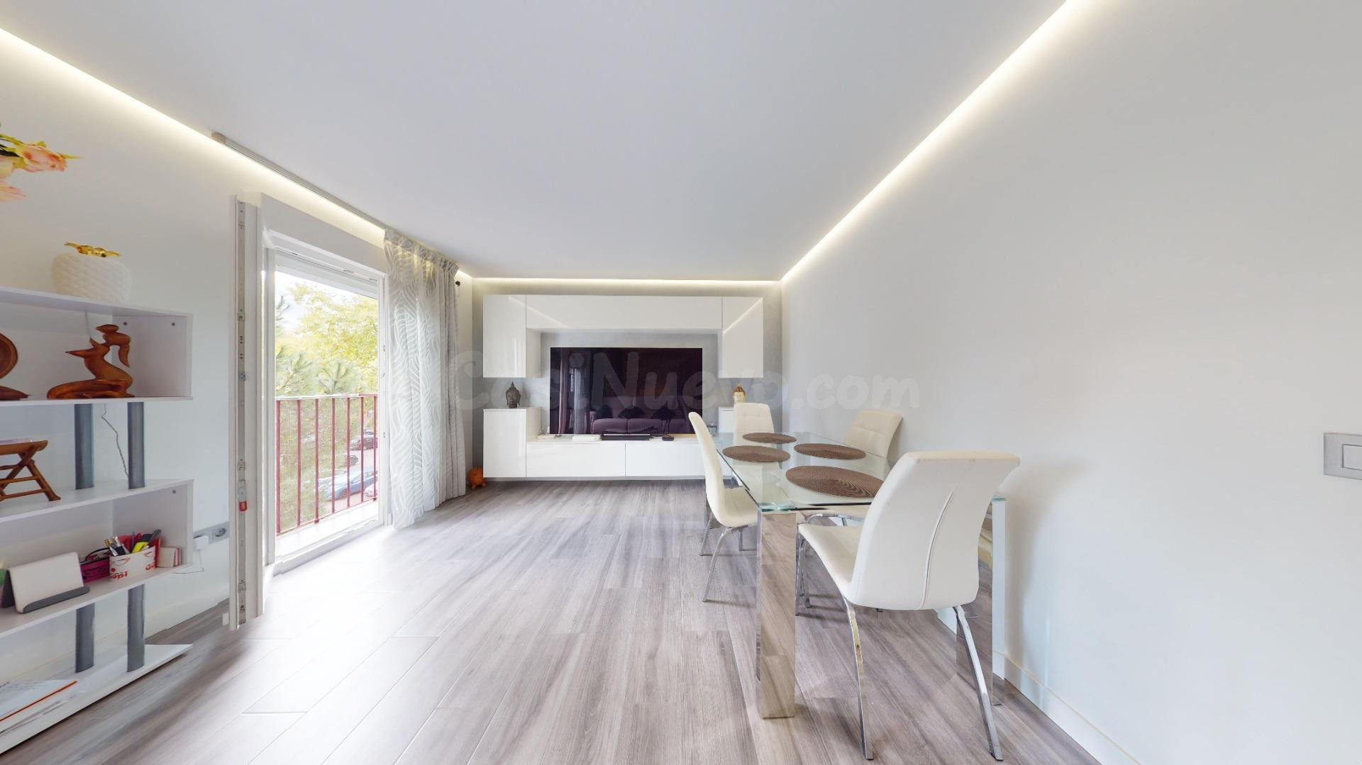 PISO DE 100 M2 EN ENTREVÍAS REFORMADO - foto 4