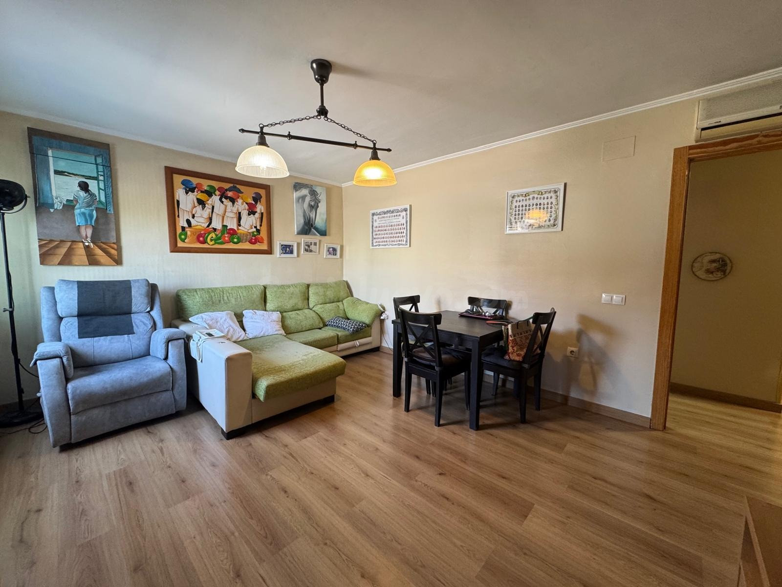 Piso VPO en Chapín con garaje doble, trastero y vivienda adaptada. - foto 4
