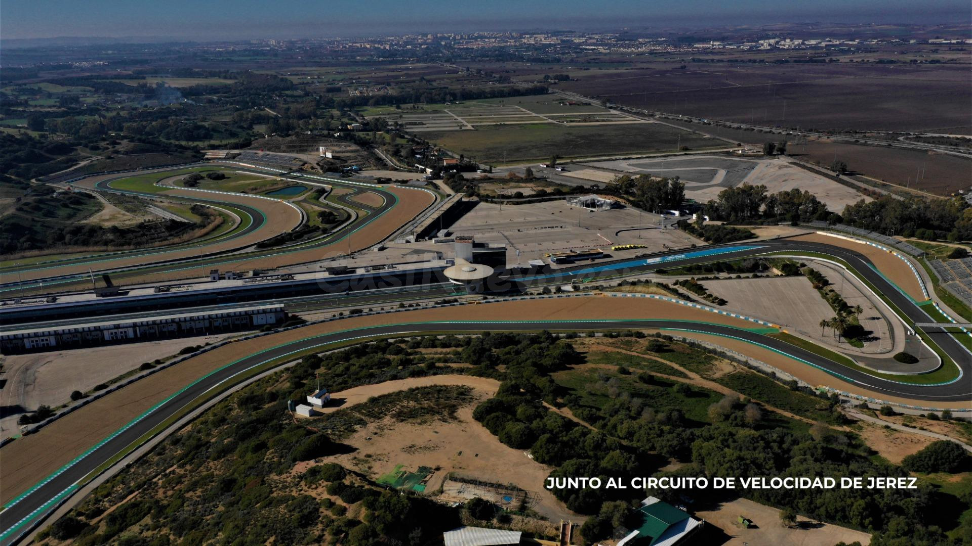 Parcela urbana de 520 m2 junto al campo de golf de Montecastillo - foto 3