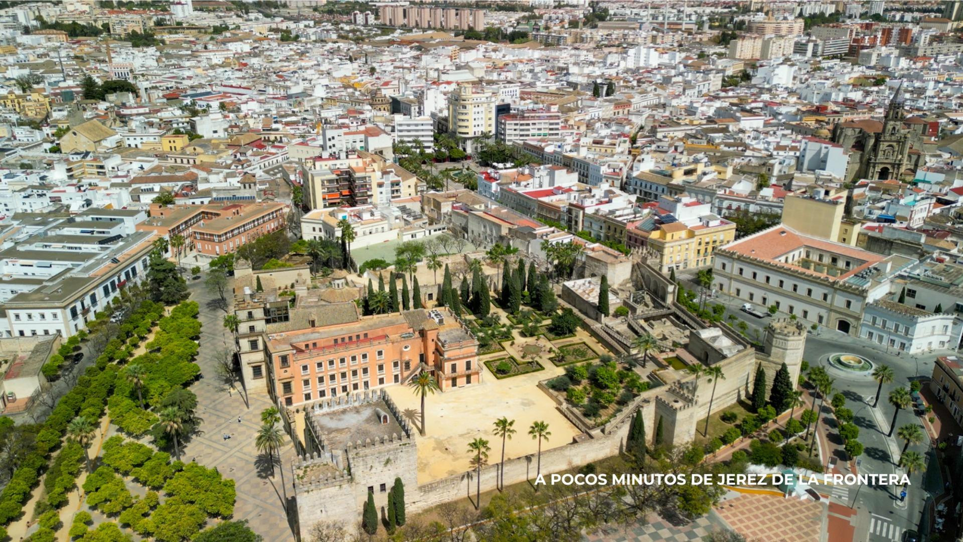 Parcela urbana de 520 m2 junto al campo de golf de Montecastillo - foto 4