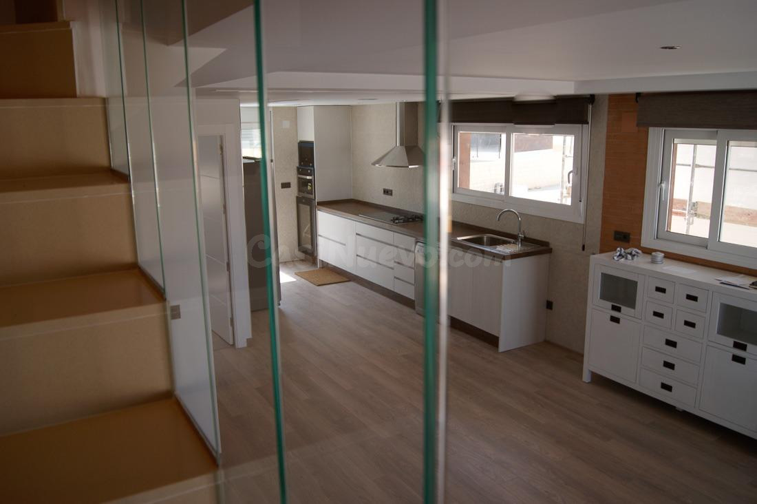 Tu Hogar en Gran Alacant: Villa Familiar con Estilo Mediterr - foto 2