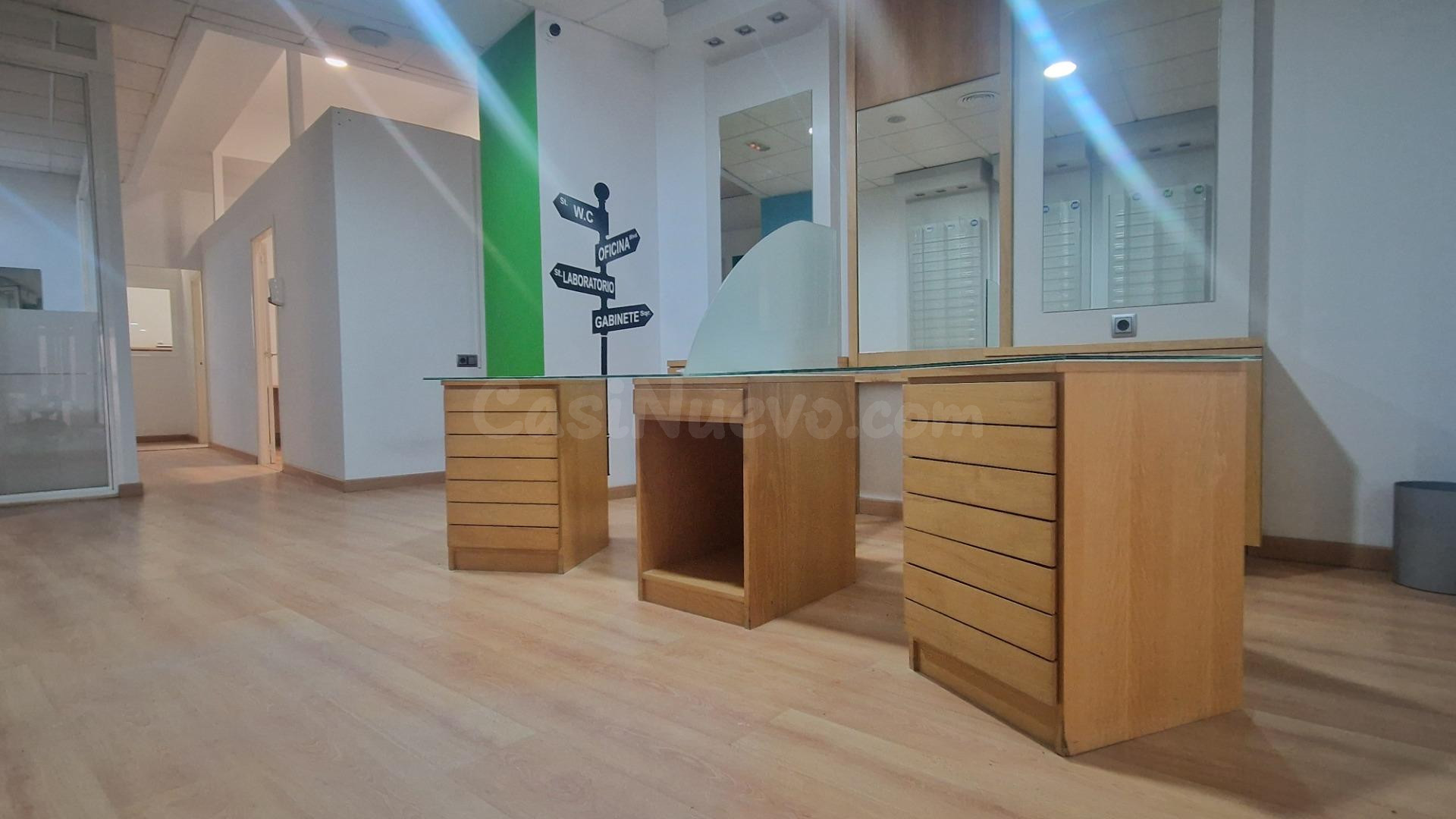 Amplio local comercial en alquiler y venta en pleno centro d - foto 4