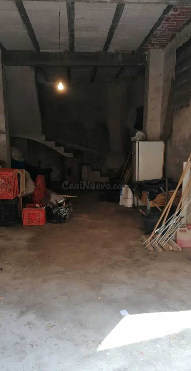 Garaje con posibilidad de Reformar a Vivienda en Quatretonde - foto 5