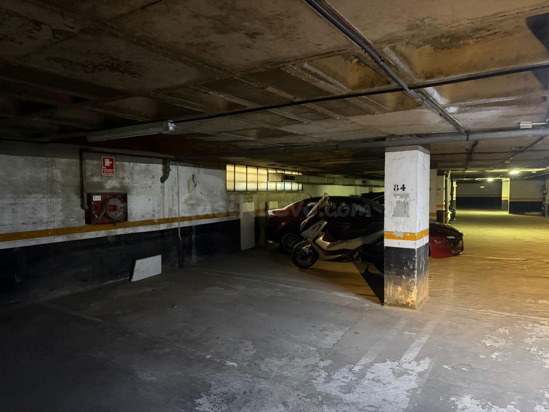 Oportunidad de Inversión: Plaza de Parking en Rafael Fernánd