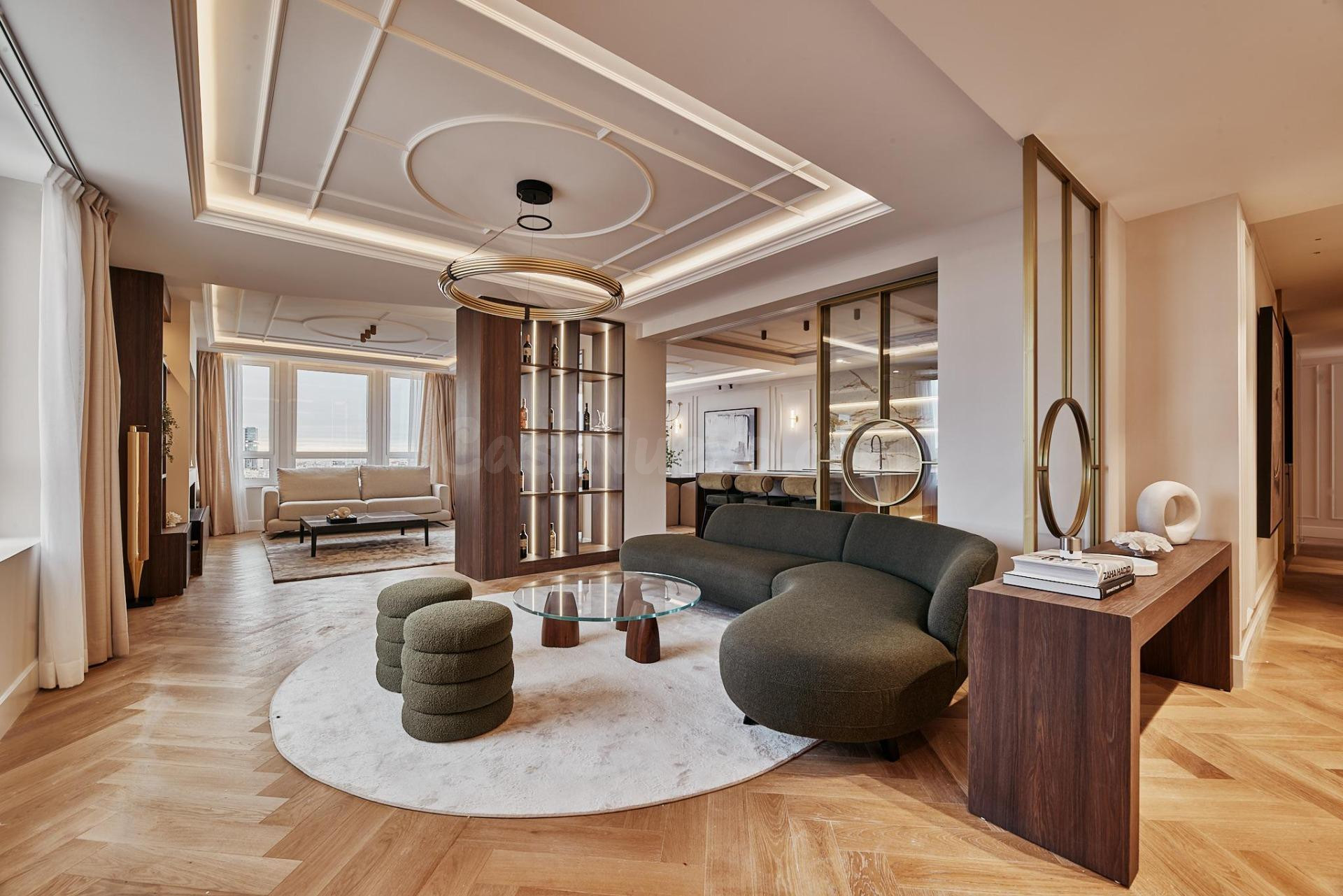 Exclusiva vivienda de lujo , con vistas privilegiadas en Mar - foto 2
