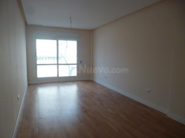 Piso de alquiler de 3 dormitorios junto al centro y Plaza del Caballo