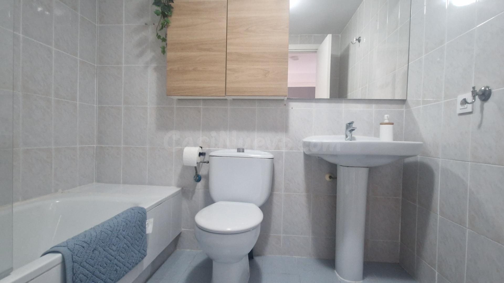 Apartamento de 1 dormitorio amueblado en urbanización cerrada. - foto 5
