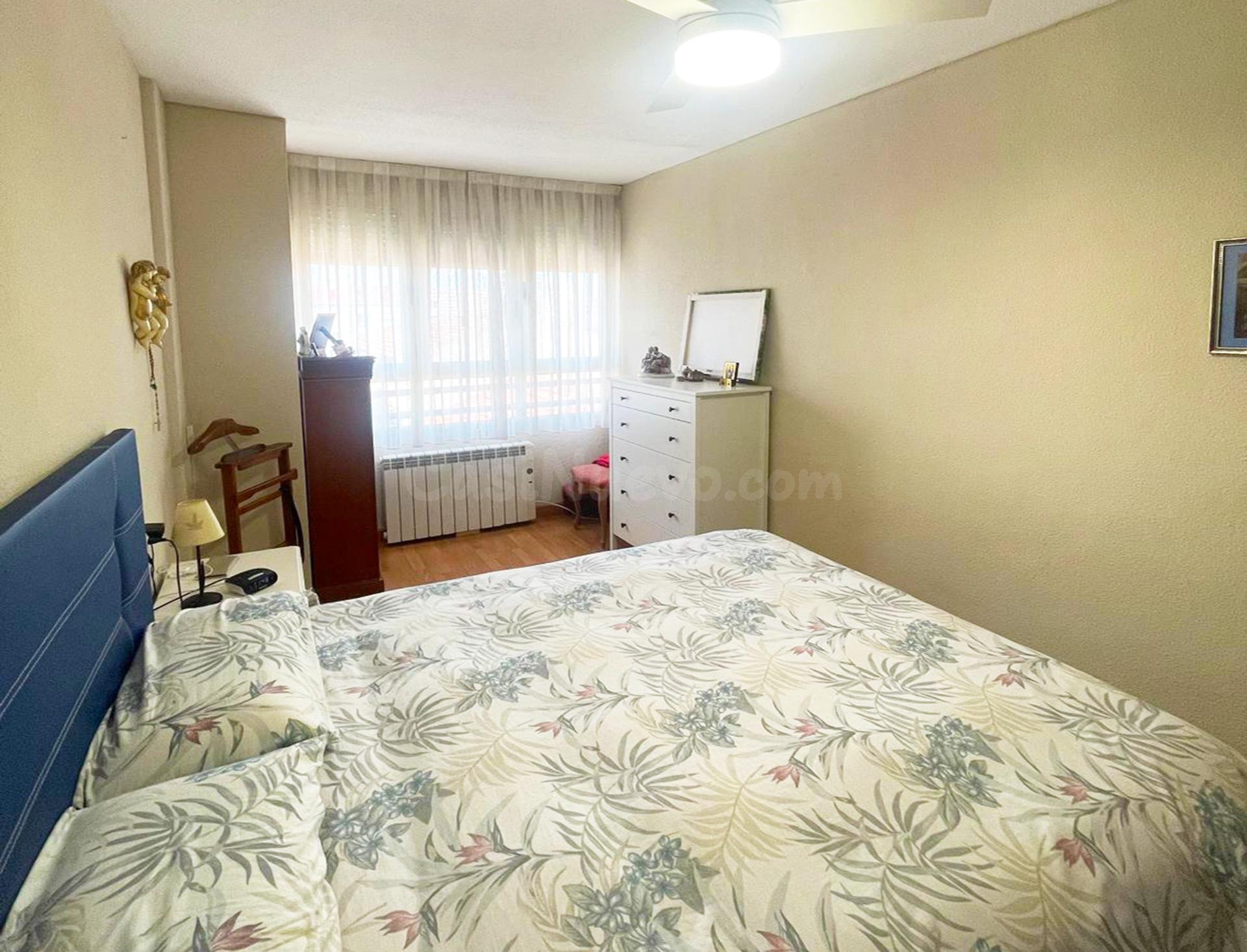 Amplio y Confortable Piso en La Florida, Alicante - Ideal pa - foto 4