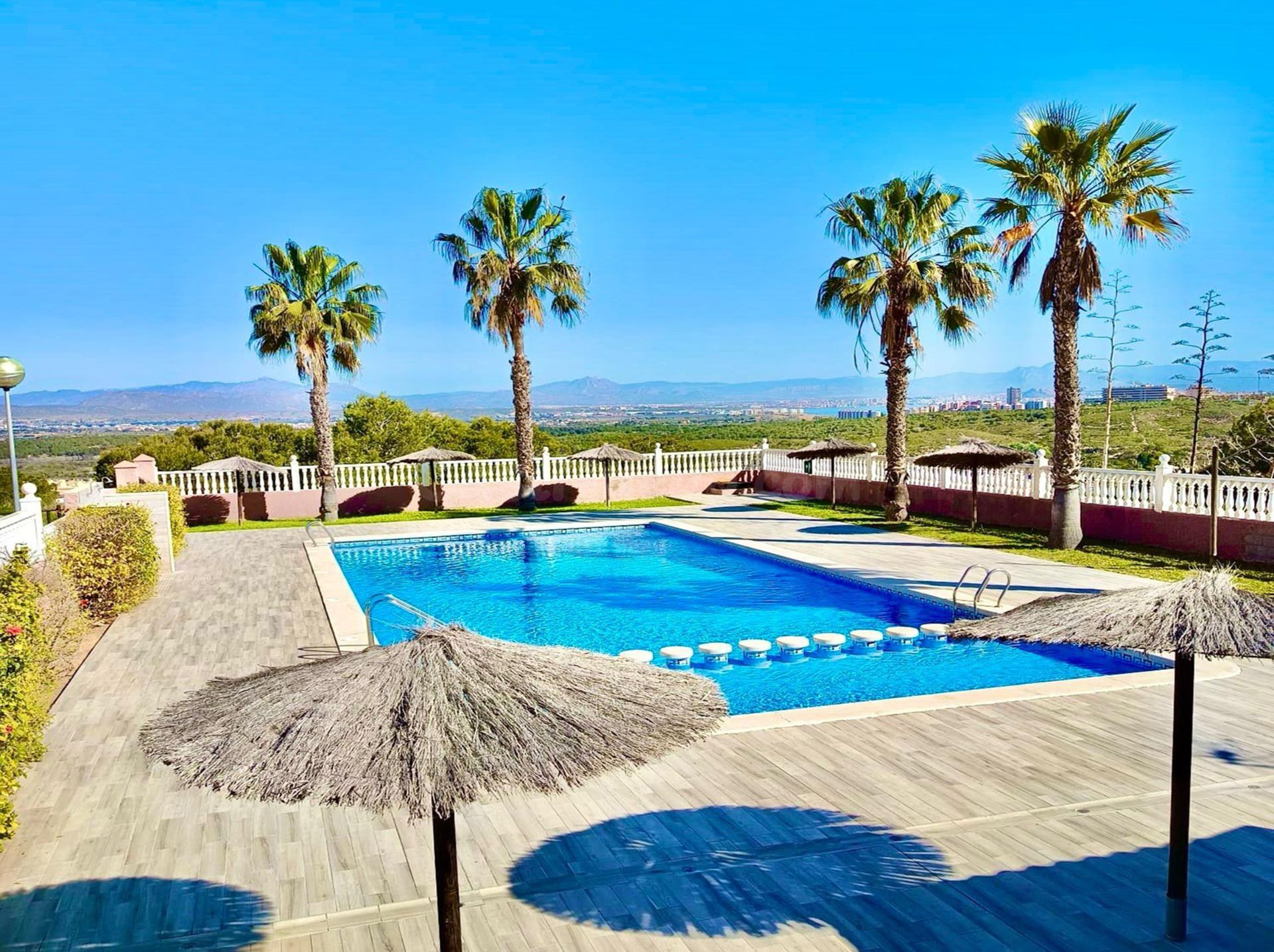 Bungalow en venta en Monte y Mar Alto, Gran Alacant con sóta
