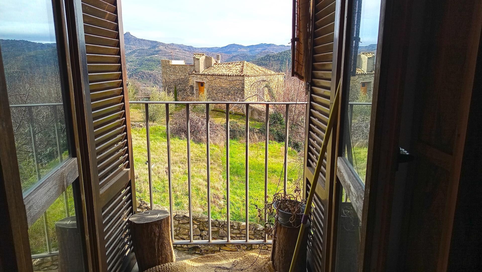 Dúplex con encanto en Roda de Isábena – piedra, madera y vis - foto 4