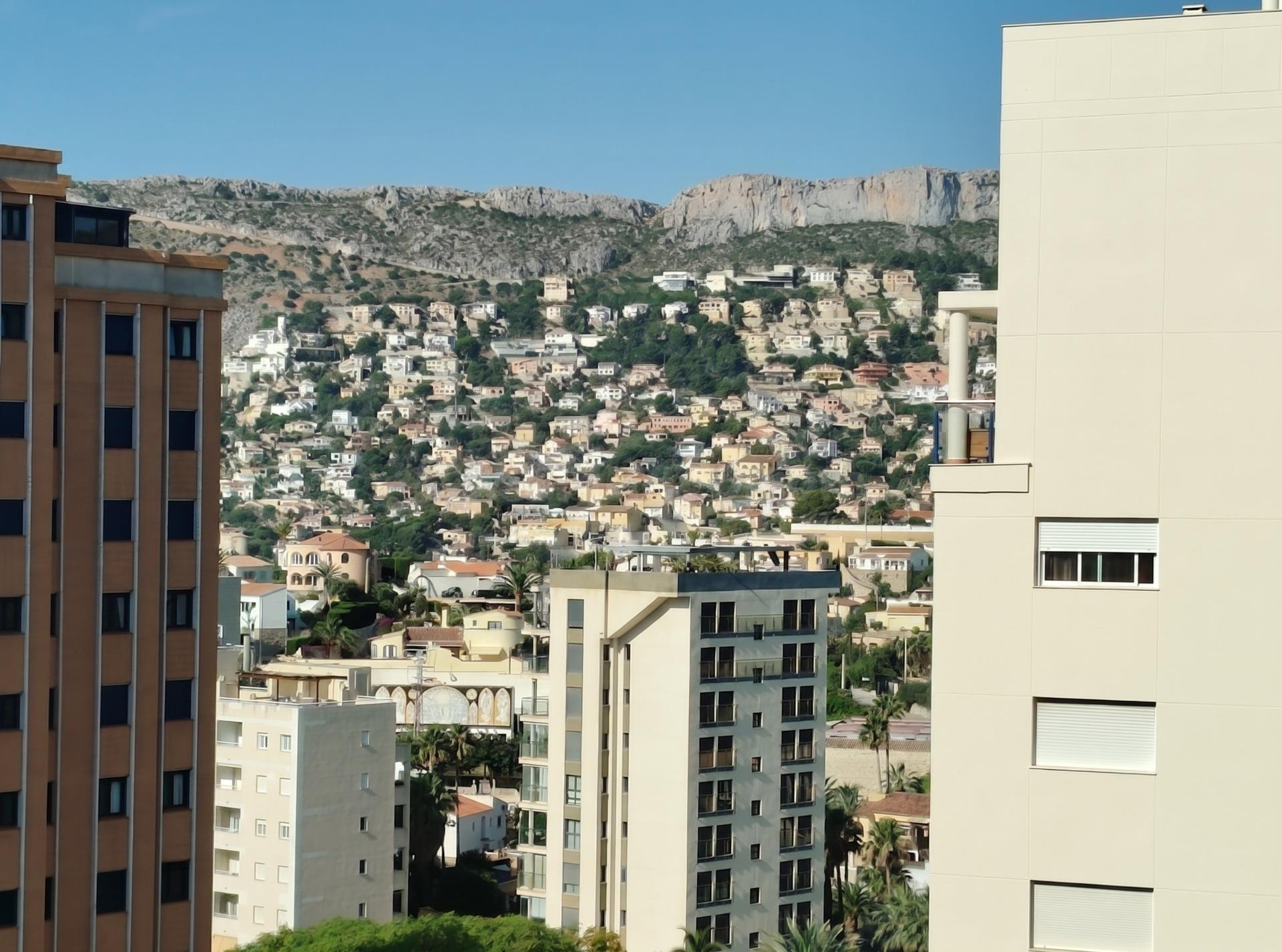 Piso en Venta con Vistas Inmejorables en Manzanera, Calpe - foto 2