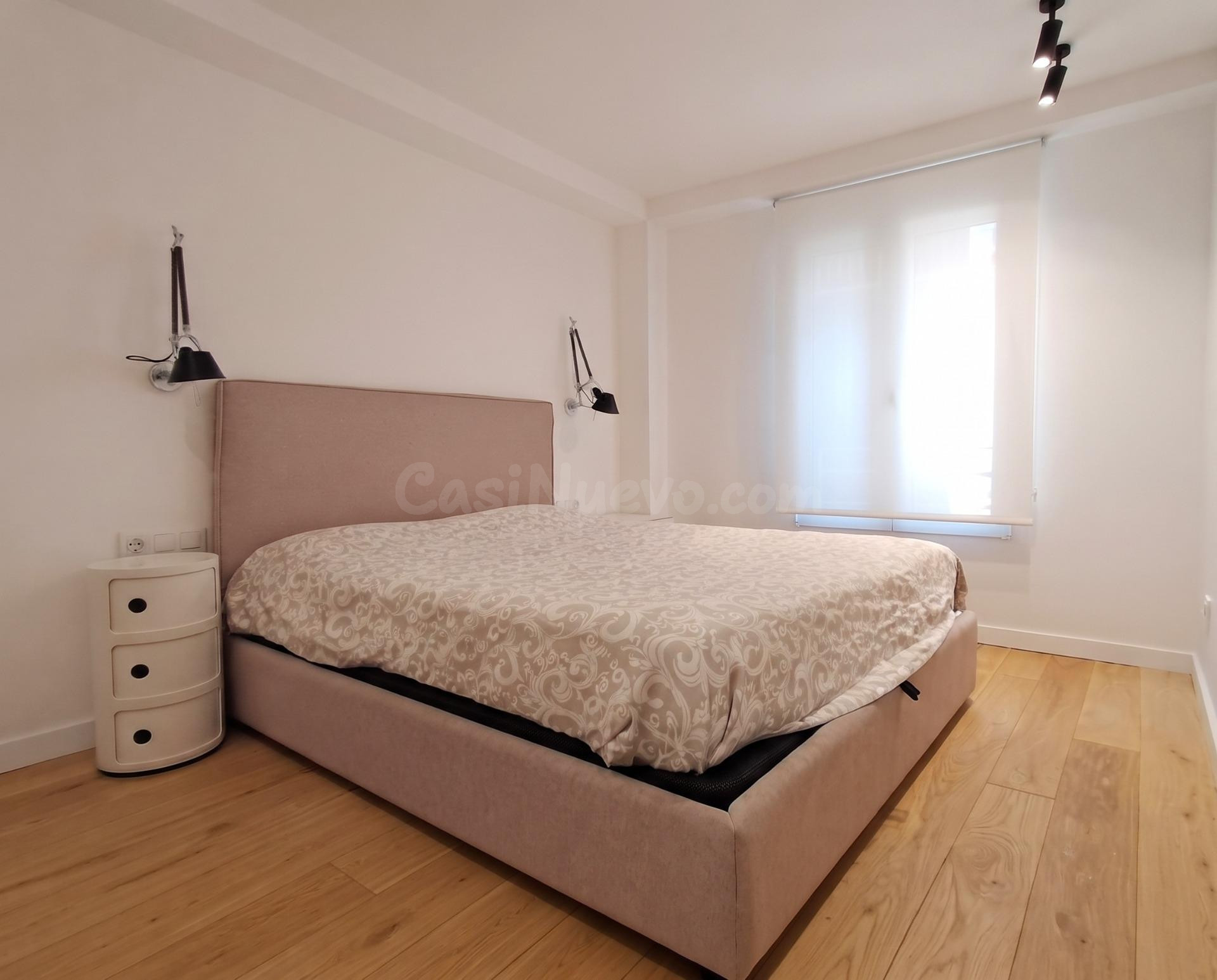 Moderno Apartamento Reformado en el Corazón de Alicante - foto 4