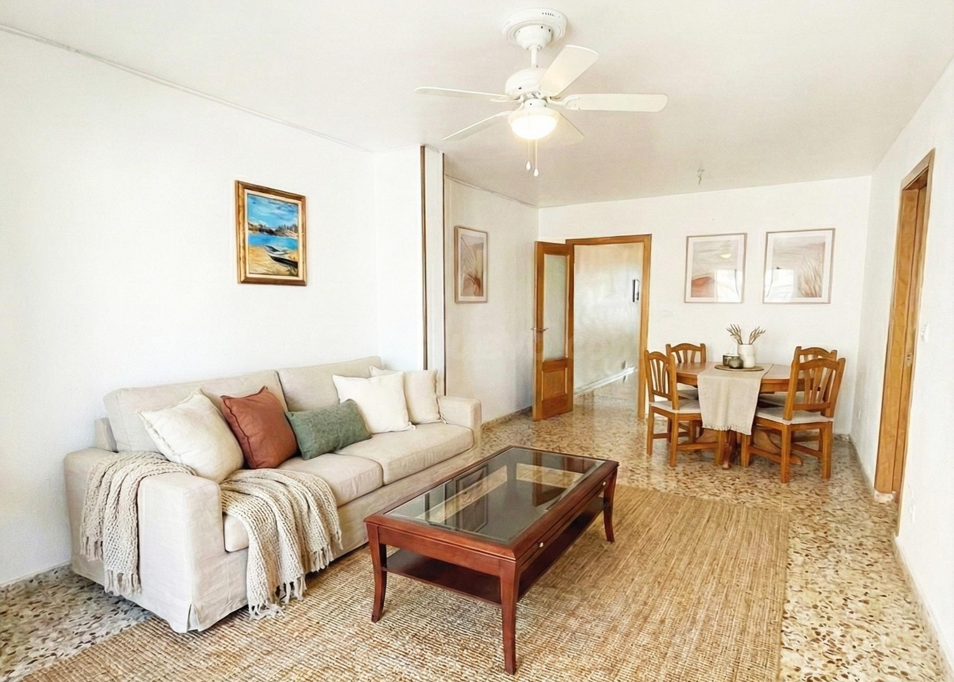 Piso en venta en Torrevieja centro cerca de la playa | 4 dor