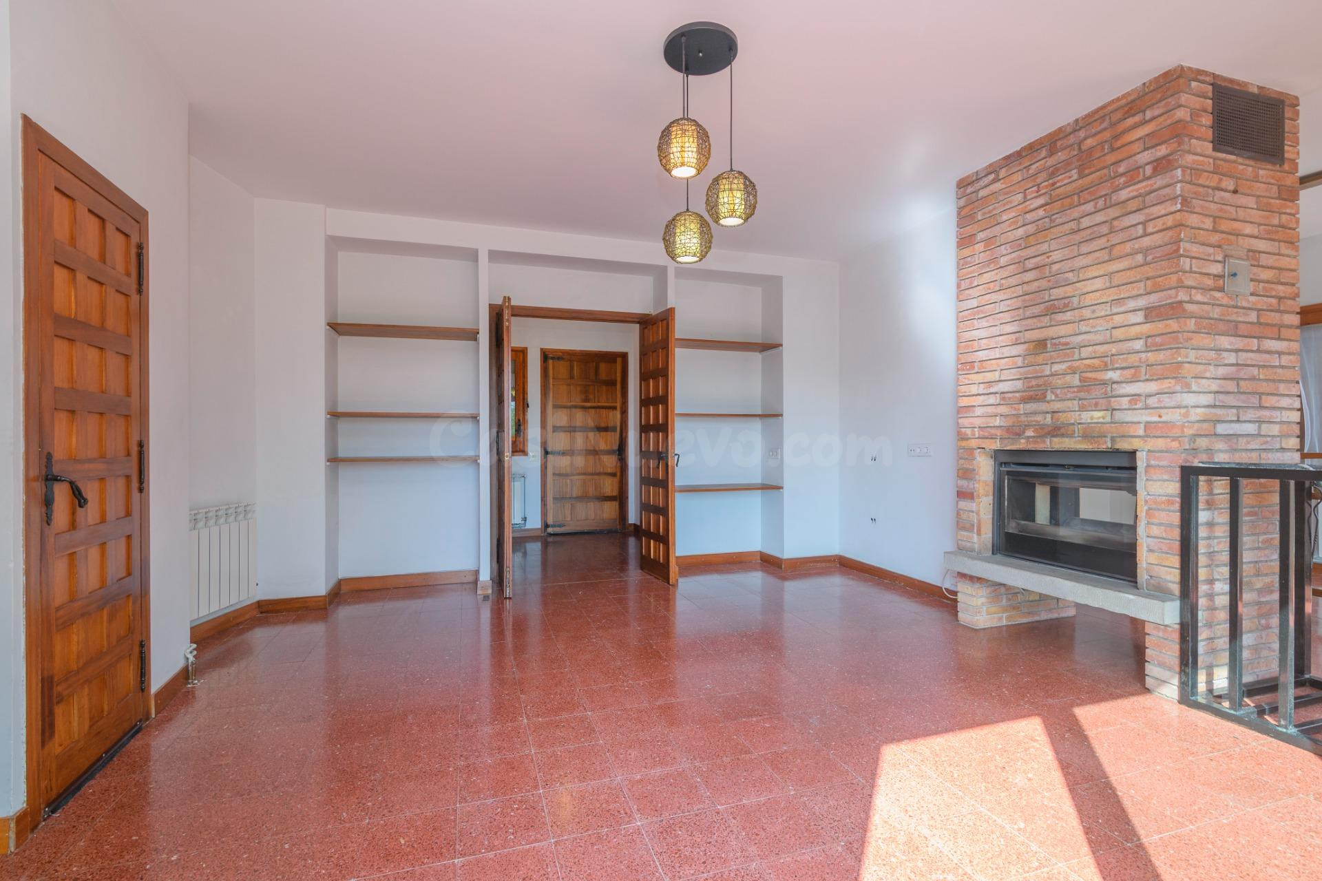 Casa de 5 hab. con jardín, pequeña piscina y estudio indepen - foto 3