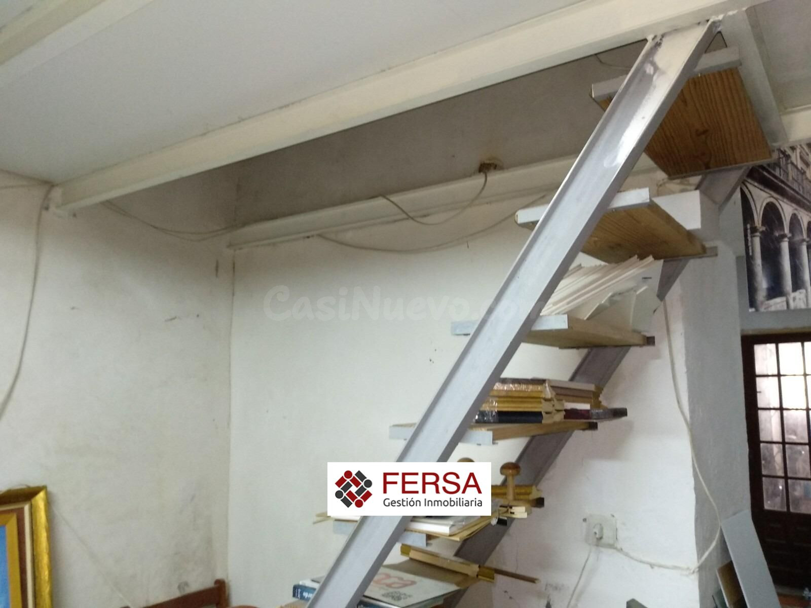 Local en venta-posibilidad de hacer un LOFT con patio traser - foto 5