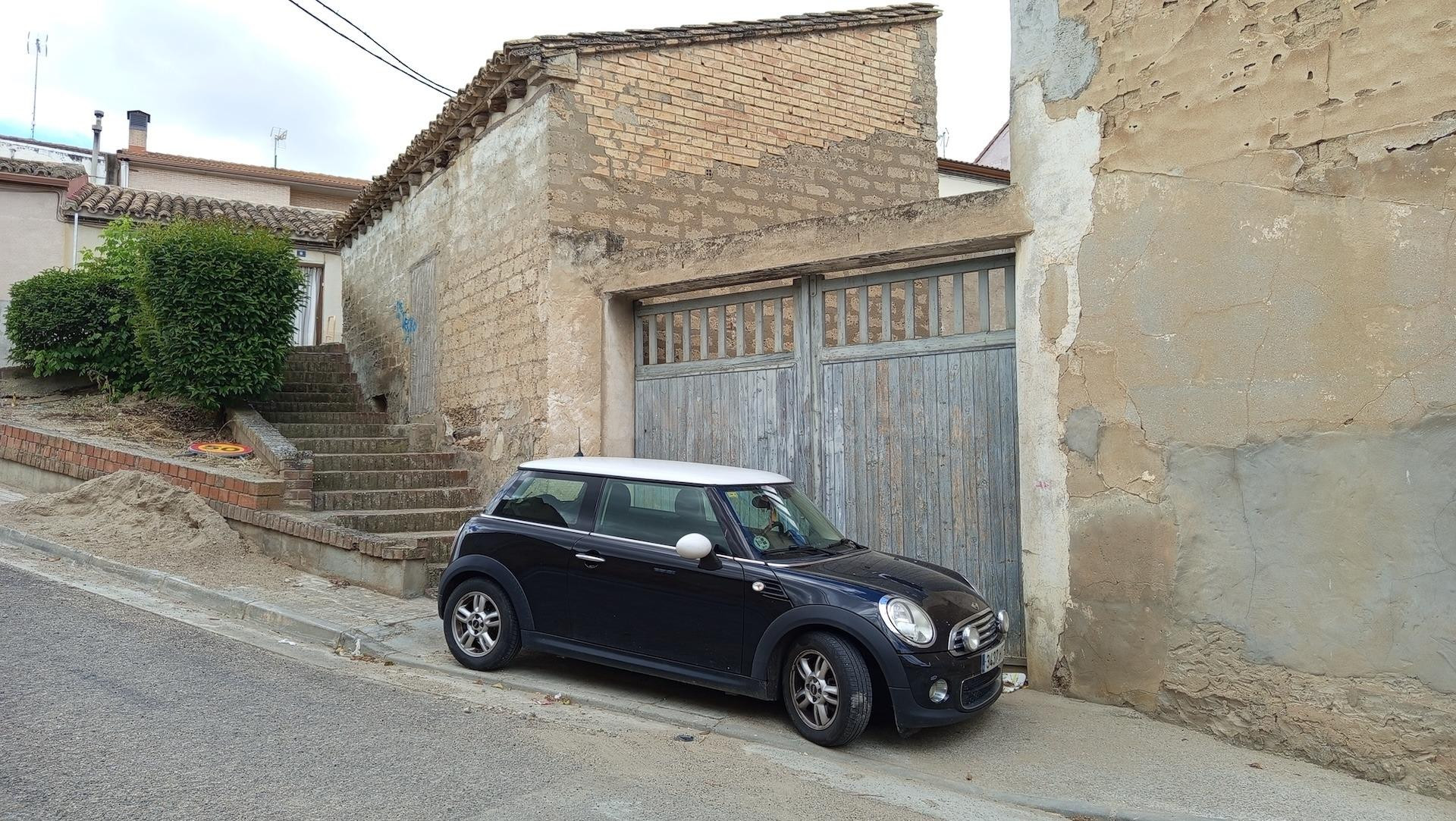 Casa para rehabilitación integral en Villanueva de Gállego. - foto 5