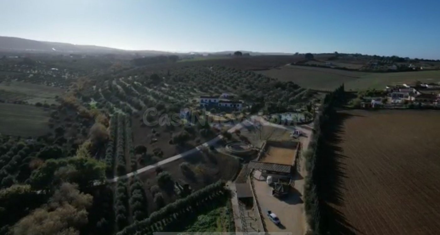 FANTASTICO CORTIJO EN ARCOS DE LA FRONTERA - foto 3
