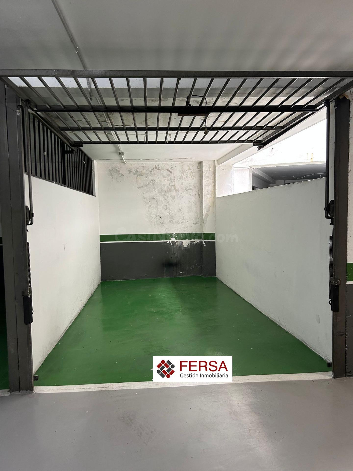PLAZA DE GARAJE CERRADA EN EDIFICIO ZAFIRO - foto 4