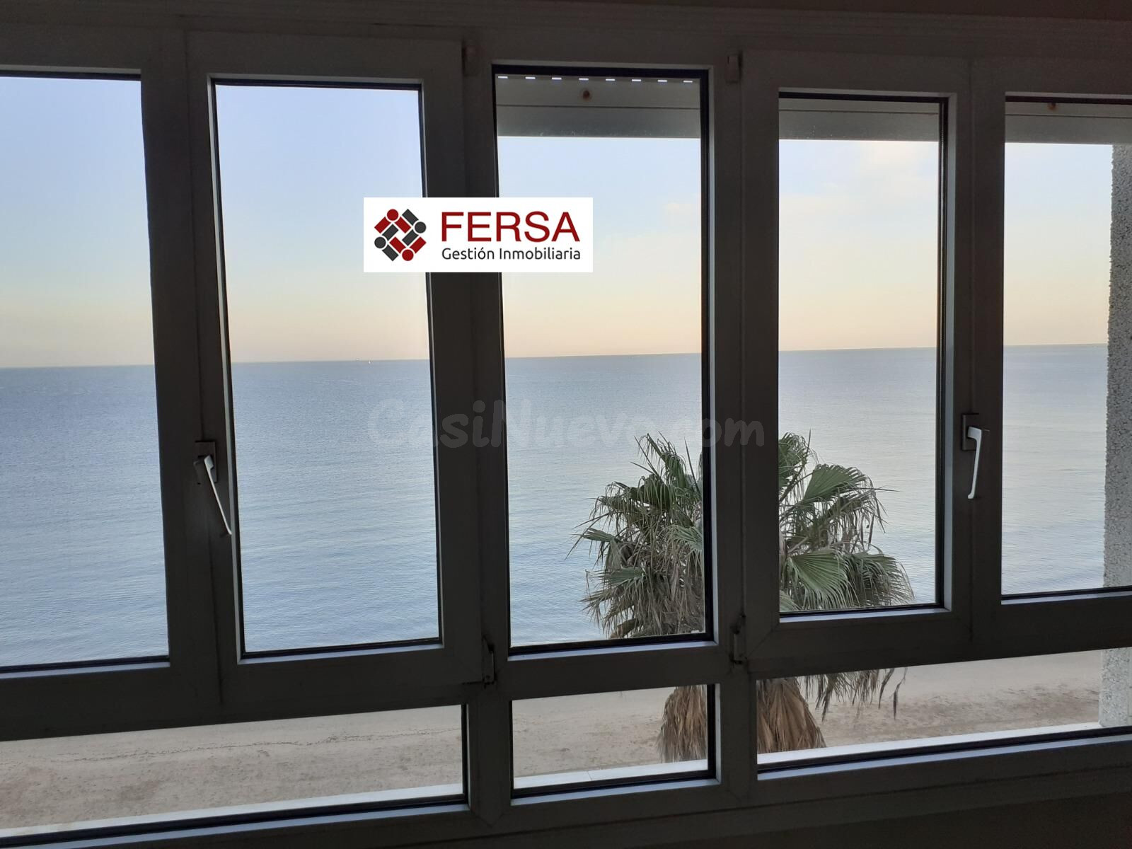 PISO FRONTAL AL MAR EN FUENTEBRAVIA EN ALQUILER ANUAL A PARTIR DEL 1 DE SEPTIEMBRE 2026