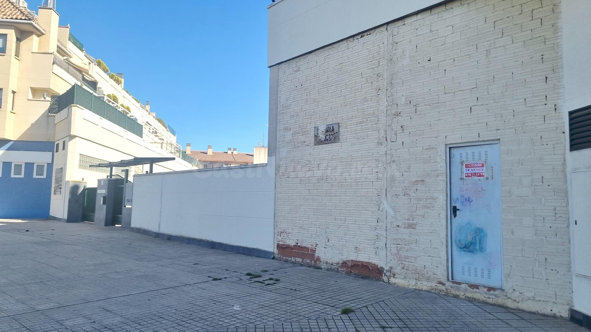Local en venta en Utebo-Malpica. Gustavo Adolfo Bécquer. - foto 4
