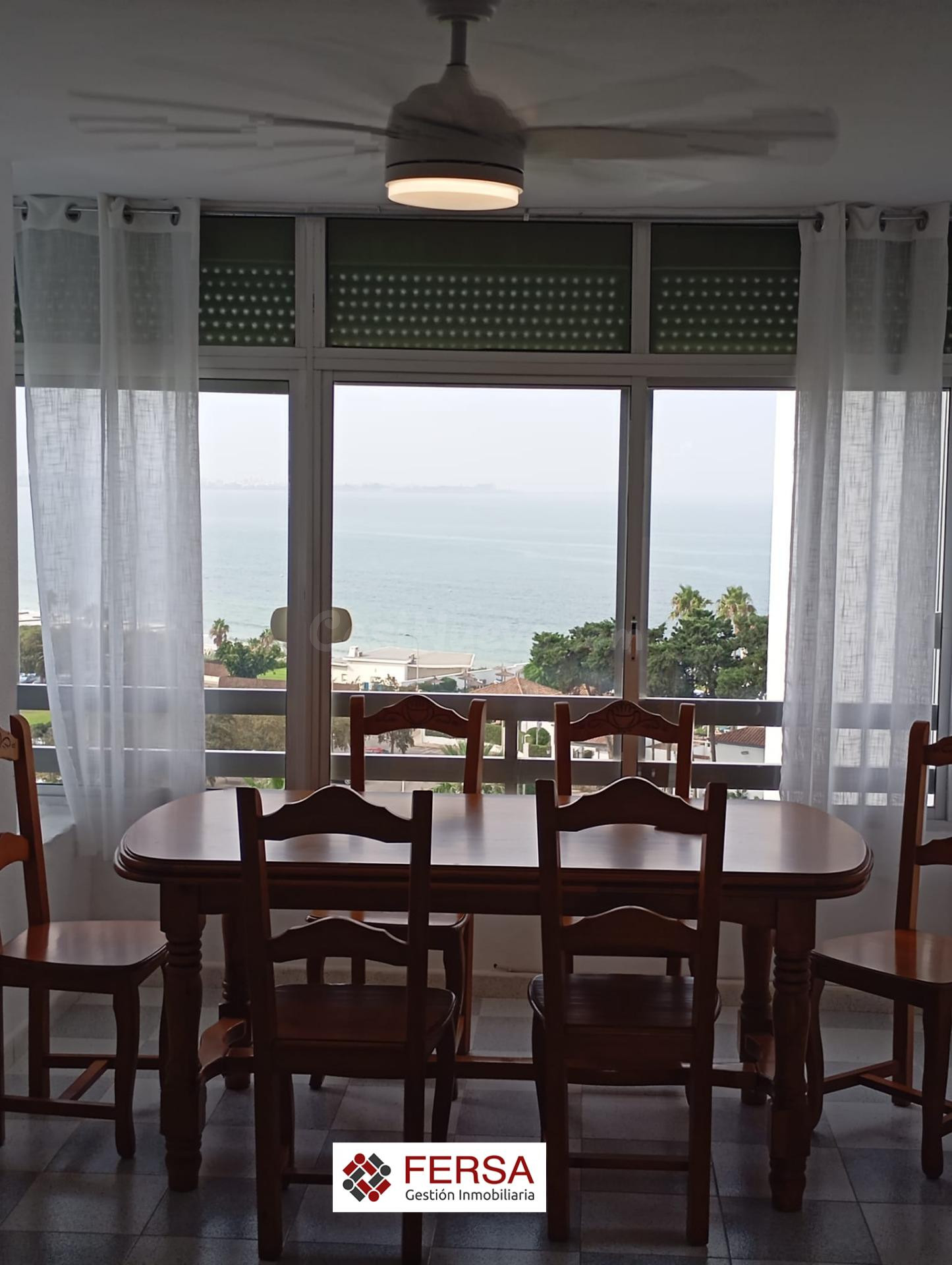 ACOGEDOR APARTAMENTO CON PRECIOSAS VISTAS – ALQUILER TEMPORADA ESCOLAR