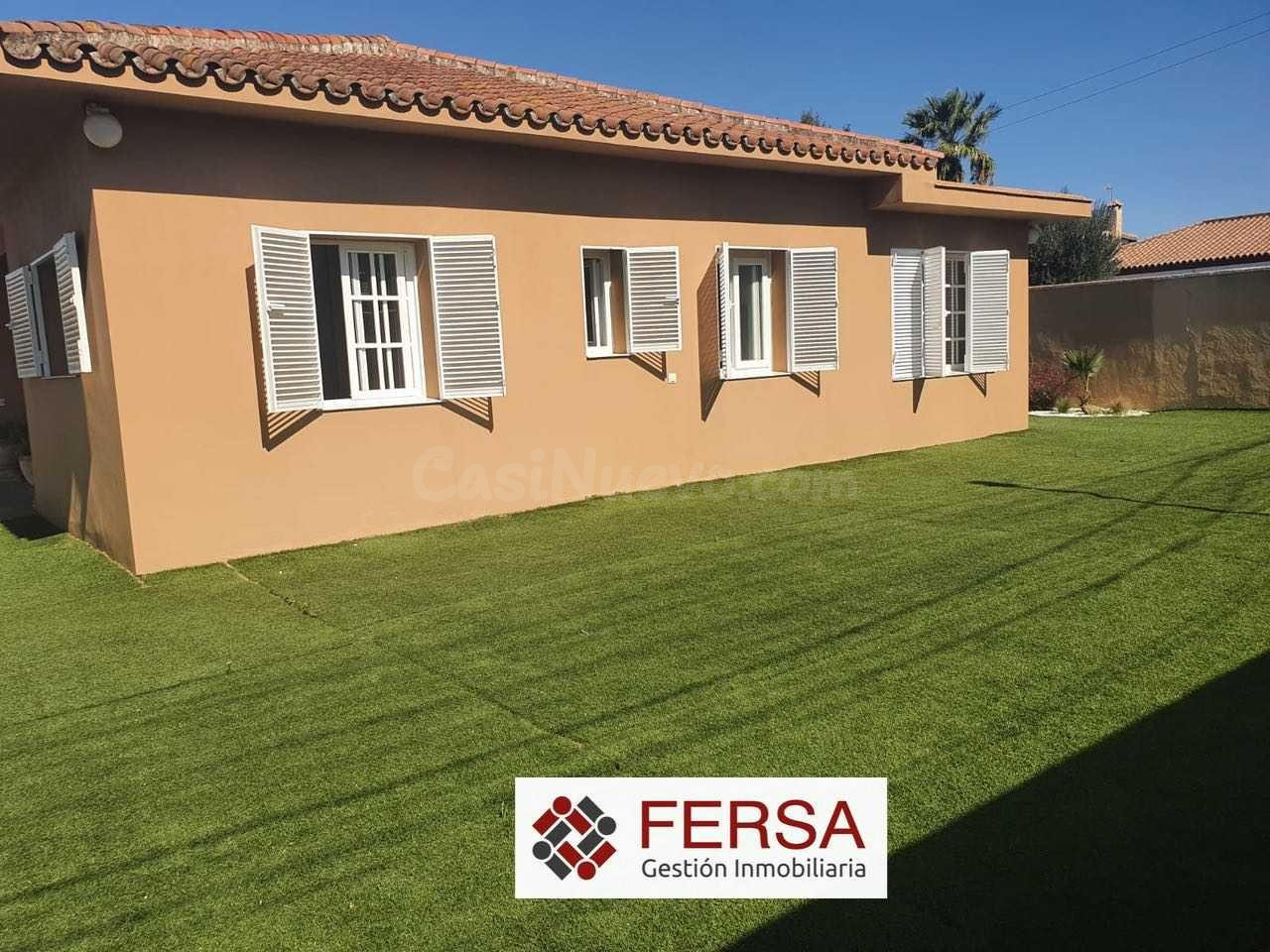 OPORTUNIDAD SON DOS PARCELAS UNIDAS DE 500 M2 CADA UNA, EN UNA DE ELLAS ESTA LA VIVIENDA Y EN LA OTRA, OTRA PARCELA